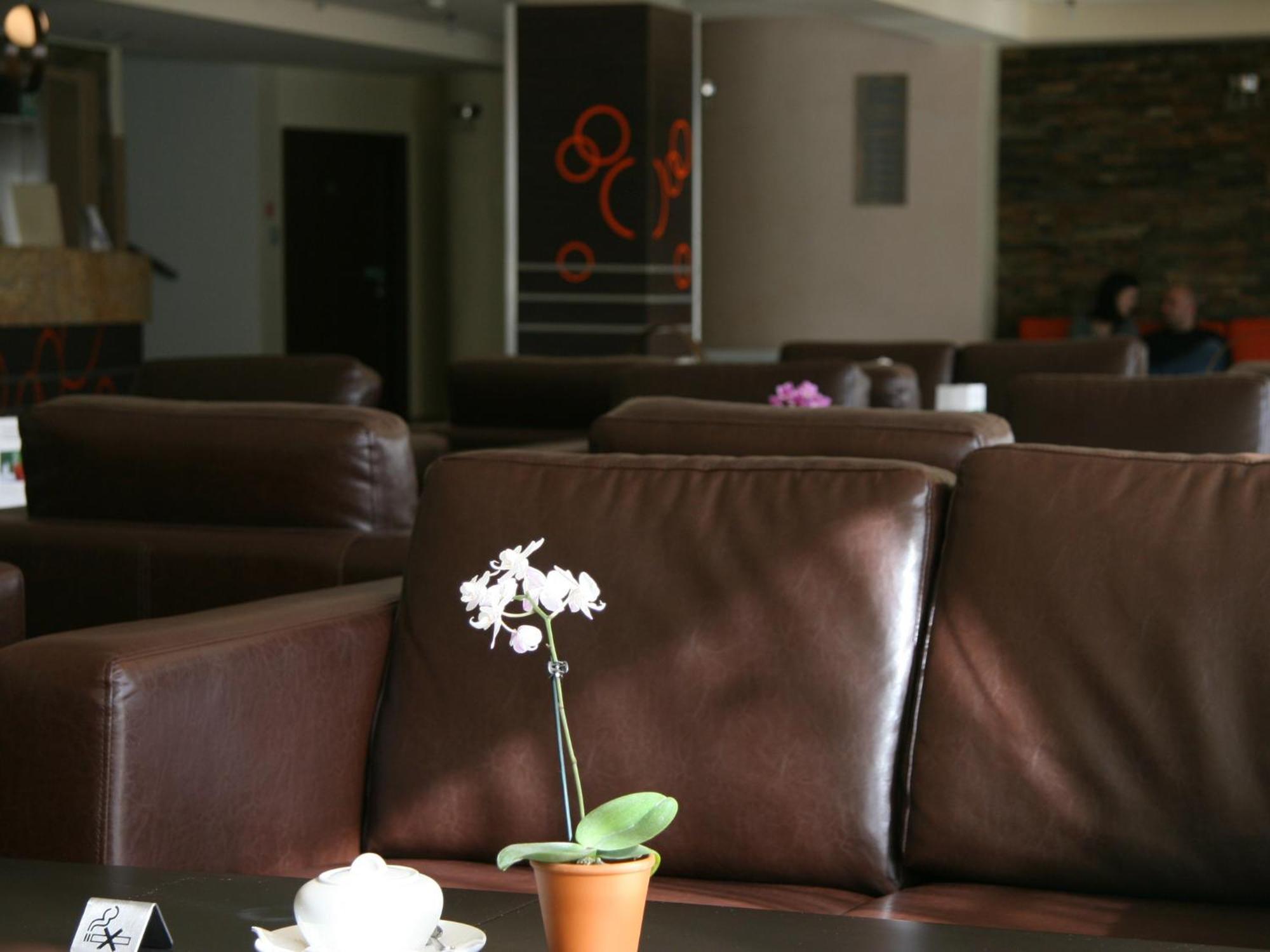 Hotel Elbrus Spa & Wellness Щирк Экстерьер фото