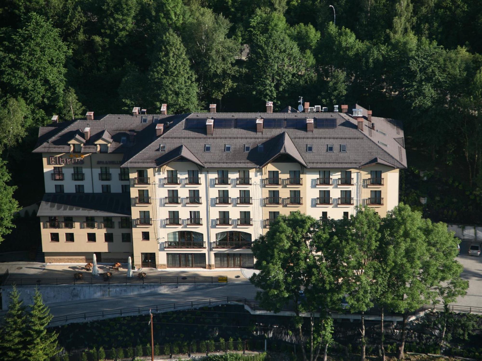 Hotel Elbrus Spa & Wellness Щирк Экстерьер фото