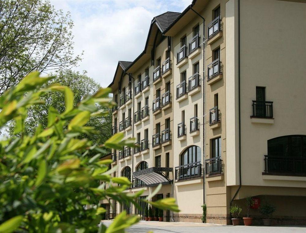Hotel Elbrus Spa & Wellness Щирк Экстерьер фото
